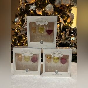 Wondershop Ornament Set with Elegant Designs